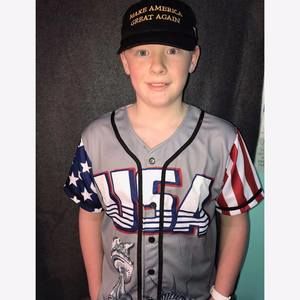 Meet your Posher, Cobey